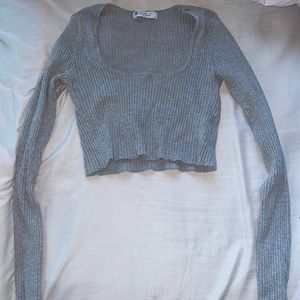 Long Sleeve Light Grey Top / Size: Medium / Brand: ViralFash